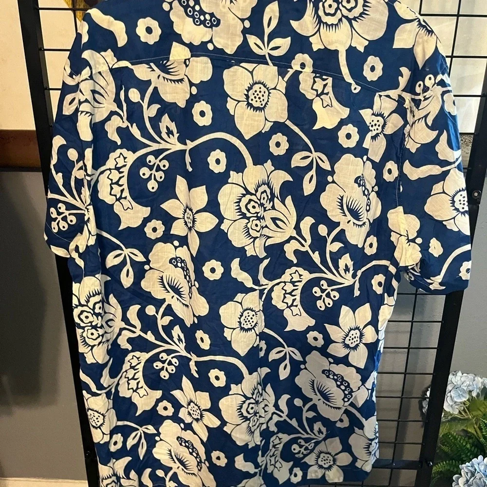 Blue and White Floral Men's Shirt